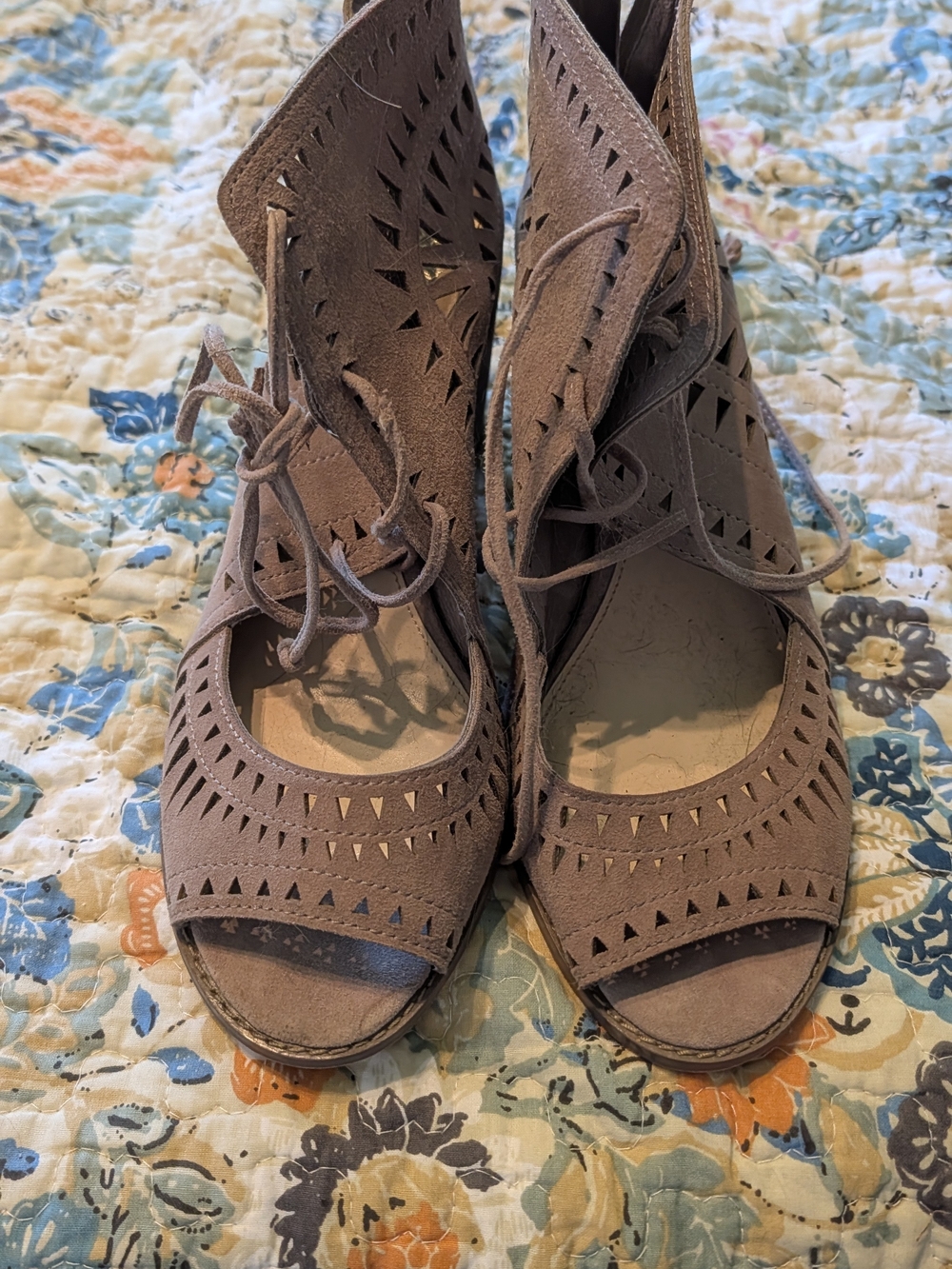 Vince Camuto Taupe Laser-Cut Lace-Up Peep-Toe Wedges